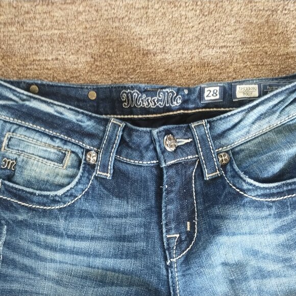 Miss Me Embellished jeans size 28 - Picture 2 of 3